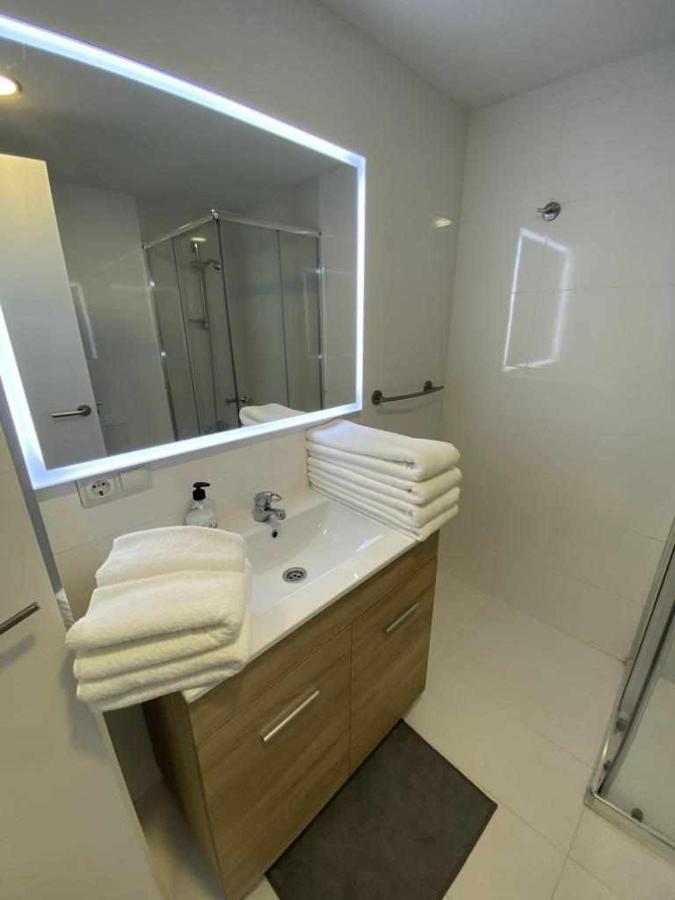 Benalbeach Apartamento Con Vistas Maravillosas Malaga Bagian luar foto